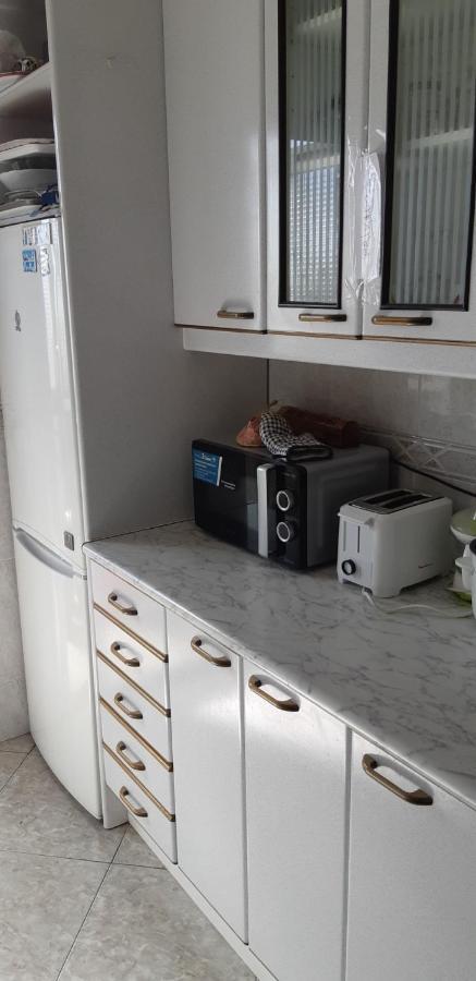 Habitacion Lcv Madrid Luaran gambar