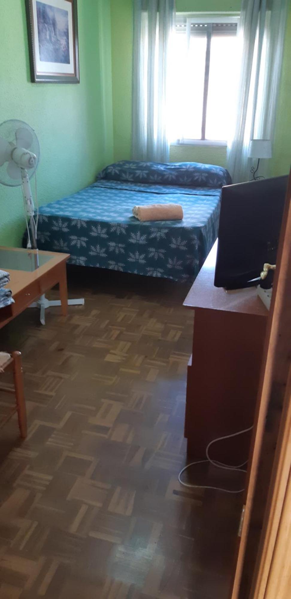 Habitacion Lcv Madrid Luaran gambar